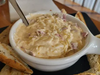 Vermilion Valley Vineyards