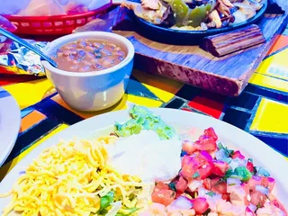 El Mercado Restaurant