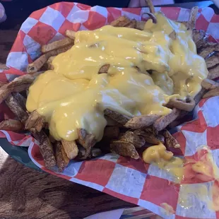 Fries and cheese sauce