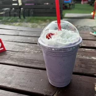 Ube milkshake