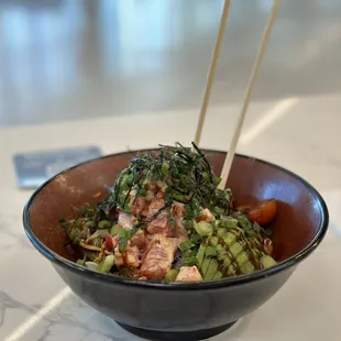 Poke rice bowl