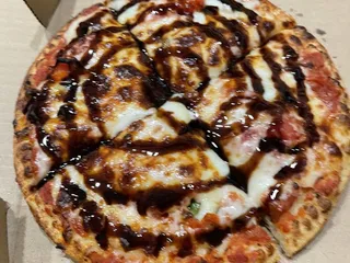 Island Brews & Pizza Hut