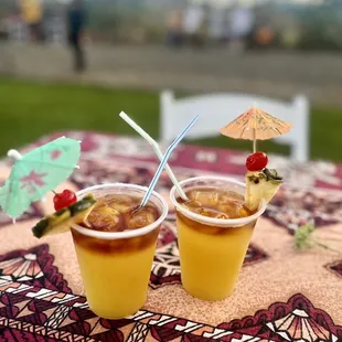 Mai tais were delicious