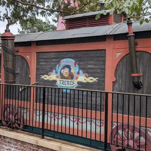 outside of a restaurant