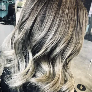 Balayage ombré by Victoria