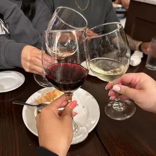 dessert, drink