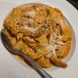Pappardelle with Shrimp and Vodka Sauce
