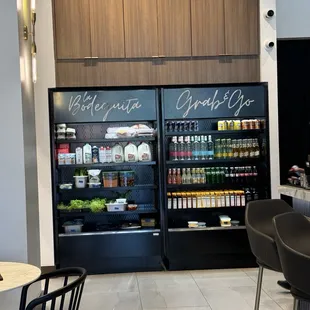 ig: @whatsviveating  |  inside