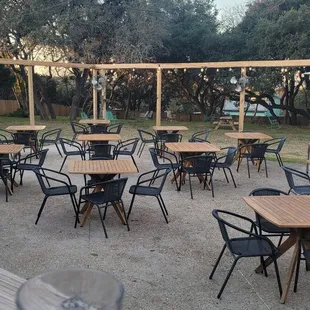 Very large outdoor area. Tons of seating!