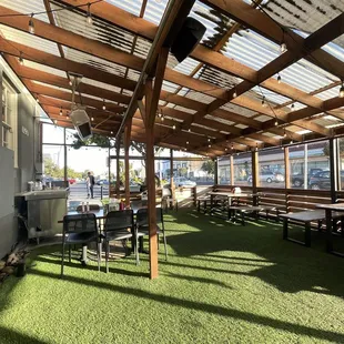 Patio walk-in front section