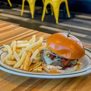 Outlaw Burger