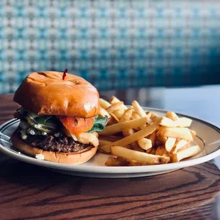 Maytag Blue Ribbon Burger