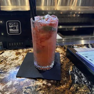 Mauvberry mojito