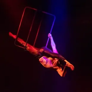 Affordable tickets, wild performances, and Downtown vibes. Your ultimate Vegas night starts at Mavericks!