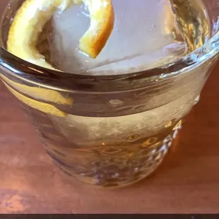 oysters and mussels, drink