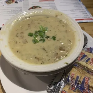 New England Clam Chowder Soup