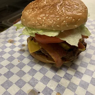 Bacon Cheeseburger
