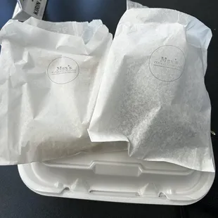 Cute simplistic packaging