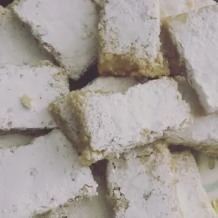 Max&apos;s Lemon Bars :)