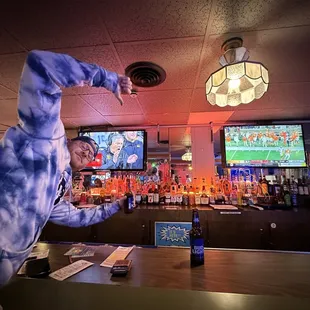 Great time, friendly people, and astrology lessons. Truth. ***live bands** *