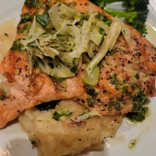 Basil Pesto Salmon