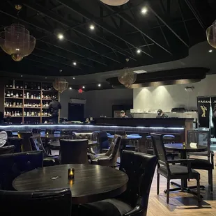 Getting ready to open for the night! :-) Photo credit @myvegasblog on Instagram