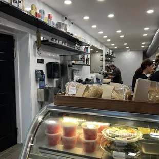 Counter and to go