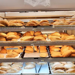 Heaven for sure has bolillos, right? #justlikebolillos #thankyouRobertSmith