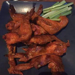 food, fried chicken, fried chicken wings, chicken wings and fried chicken, chicken wings, bbq wings, chicken, poultry, bbq chicken