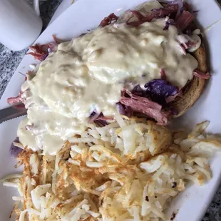 Corned Beef Benedict