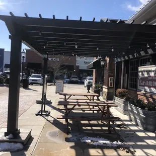 Outdoor seating option
