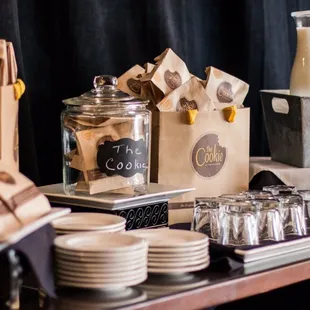 sushi, sashimi, sushi and sashimi, food