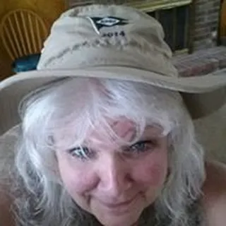 Vicki B.
