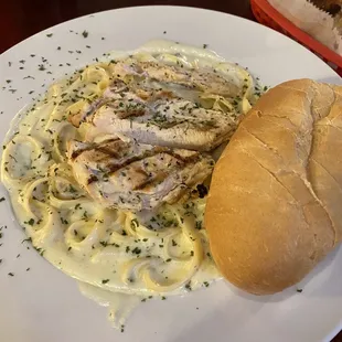 Chicken Fettuccine Alfredo