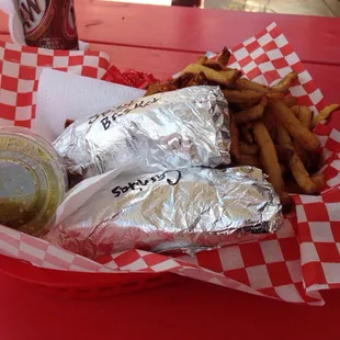 Taco Special (2 tacos, 2 sides and a drink for $7)