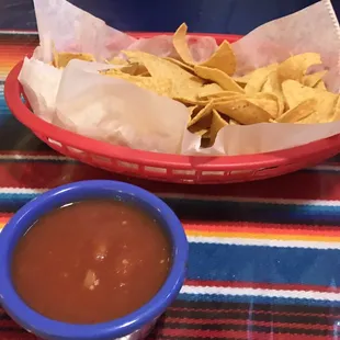 Yummy chips and salsa