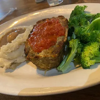 Max's Famous Chili-Glazed Meatloaf Plate
