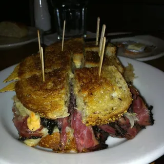 Mini Reuben