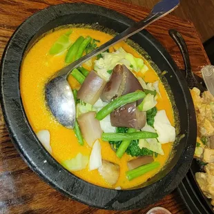 Kare Kare w/shrimp paste
