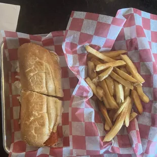 Maxwell's Drive-thru and Pizzeria