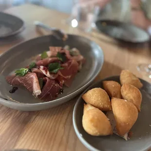 Prosciutto e gnocchi