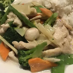 Moo Goo Gai Pan