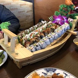 sashimi, sushi, sushi and sashimi, food