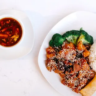 crispy chicken with sesame lunch special