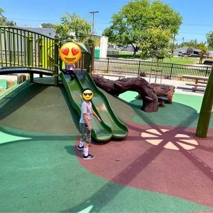 5 &amp; under play area