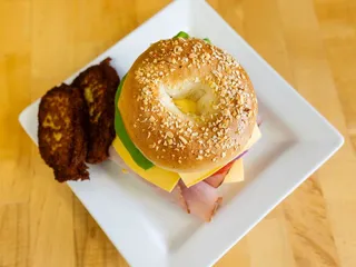 Born 2 Bagel