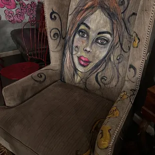More art!