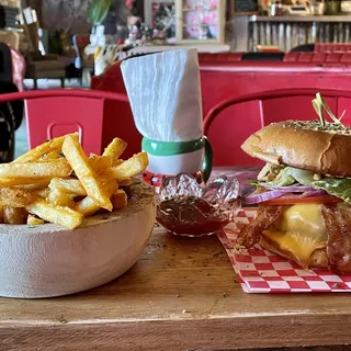 Maya Burger