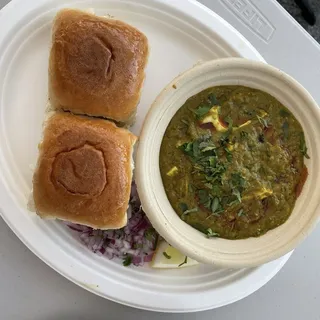 Shalimar Egg Mughlai Hara Masala