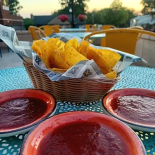 food, nachos
